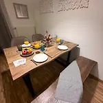 Luxus I Wohnkueche I Garten I Terrasse I Parkplatz Daire Fürth